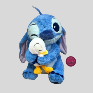 Tierno Stitch Abrazando Patito