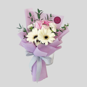 Delicado Ramo En Flores Pasteles