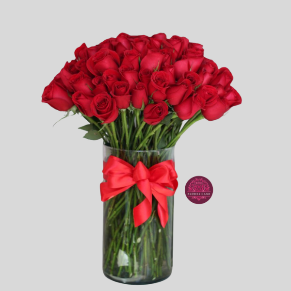 50 Rosas En Florero