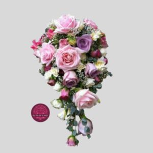 Cascada en tonos rosados