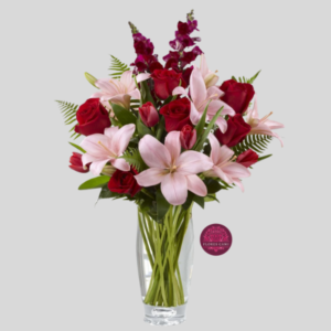 Rosas y Lirios en florero