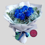 10 Rosas Azules en Ramo
