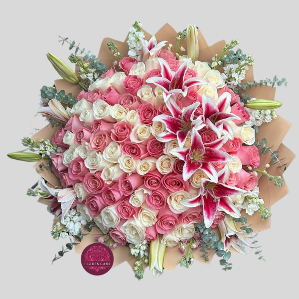 Lujoso Ramo de 100 Rosas