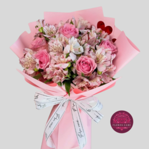 Ramo con Rosas Rosadas y Astromelias